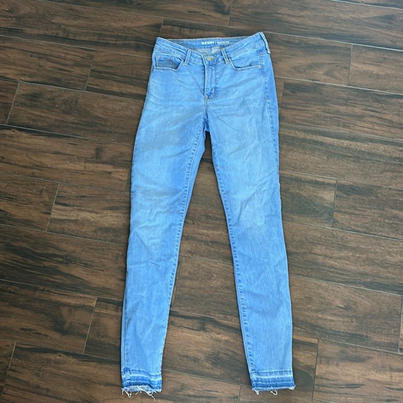 Rockstar Built In Sculpt Skinny Jeans - Picture 5 of 7